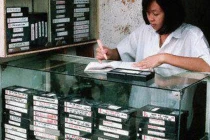 “Thú” chơi sang một thuở của dân ghiền phim ảnh Việt