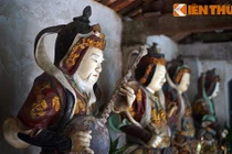 Giải mã bí ẩn về loạt tượng đất nung trăm tuổi ở chùa Nôm