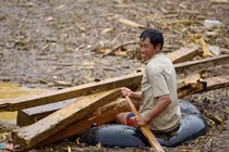 Lũ quét lịch sử, hồ thủy điện thành hồ củi