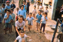 Ảnh đẹp về Quy Nhơn năm 1965 của Tom Robinson (1)