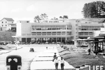 Ảnh chưa từng công bố về chợ Đà Lạt thập niên 1960
