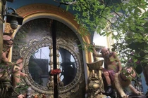 Bên trong ngôi nhà như "hang động Ngưu Ma Vương" ở Hưng Yên