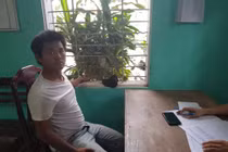 Huế: CSGT phóng mô tô truy đuổi tóm gọn tên cướp trên đường