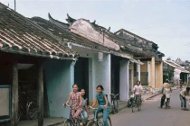 Kho ảnh khổng lồ về VN 1991-1993: Mộc mạc Hội An