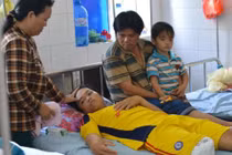 Thiếu niên bị cắt chân oan uổng: Bệnh viện đưa 20 triệu