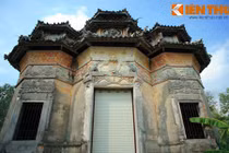 Lăng mộ cổ phong cách Việt - Hoa - Pháp - Khmer độc nhất VN