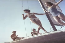 Loạt ảnh cực độc về người đẹp bikini ở Liên Xô