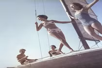 Loạt ảnh cực độc về người đẹp bikini ở Liên Xô