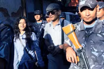 Cuộc đời ly kỳ của sát thủ gốc Việt Charles Sobhraj: Lưới trời lồng lộng