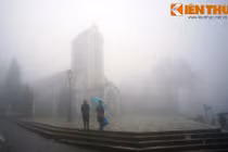 Ngắm Sa Pa trắng xóa, buốt giá trong đợt rét đầu đông