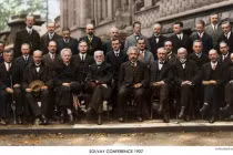 Tại sao tiếng Anh trở thành ngôn ngữ của khoa học trên toàn thế giới?