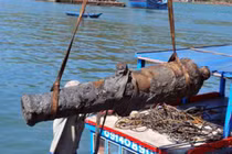 Cận cảnh những khẩu thần công “dưới nước chui lên”