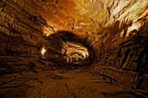 Kỳ quan Quảng Bình đẹp khó cưỡng dưới ống kính Tây