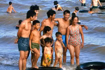 Kho ảnh khổng lồ về VN 1991-1993: Thiên đường Hạ Long 