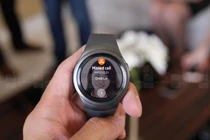 Trên tay đồng hồ thông minh Samsung Gear S2 mới