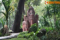 Tận mục tòa tháp Chăm huyền bí giữa trung tâm Sài Gòn