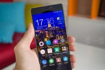 “Đập hộp” điện thoại Gionee S8 cấu hình tốt, khung kim loại