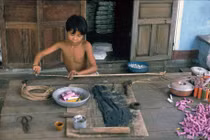 Ảnh cực hiếm về làng nghề pháo Nam Ô năm 1992 