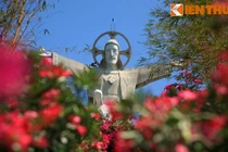 Cận cảnh tượng Chúa Jesus khổng lồ nhất châu Á của VN 