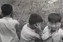 Hình ảnh khó quên về trẻ em trong chiến tranh VN (4) 