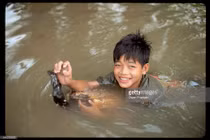 Ảnh tuyệt vời về ba miền Việt Nam đầu thập niên 1990