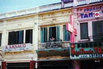 Đà Nẵng năm 1954 trong ảnh màu của Ronald B. Frankum