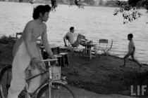 Khoảng lặng thơ mộng của Hà Nội trong ngày giải phóng