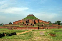 Khám phá phế tích Phật giáo khổng lồ ở Bangladesh 