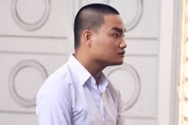 Đòi “yêu” không được, thiếu niên giết bạn gái, hiếp dâm, cướp tài sản