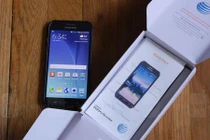 Loạt ảnh 'đập hộp' smartphone siêu bền Samsung Galaxy S6 Active 