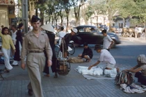 Ảnh màu hiếm có về cuộc sống ở Sài Gòn năm 1954 (1)