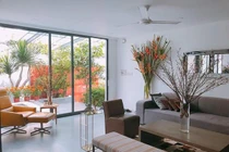 Cặp bài trùng Thanh Hằng - Hà Hồ: Ai giàu có hơn? 