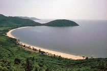 Kho ảnh khổng lồ về VN 1991-1993: Đường đến xứ Huế