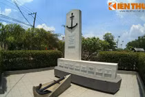 Thăm nấm mộ tập thể của hải quân Nga ở Sài Gòn