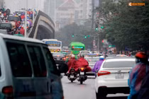 Ai cho xe buýt nhanh của Hà Nội được... nhanh?