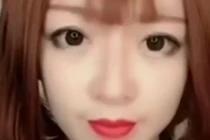 Khi chị em bỏ lớp trang điểm mới thấy sự thật phũ phàng