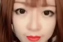 Khi chị em bỏ lớp trang điểm mới thấy sự thật phũ phàng