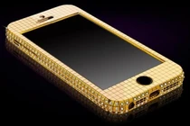  Ngắm điện thoại iPhone SE giá 1.7 tỷ dành cho đại gia