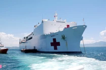 Khó tưởng tượng bên trong tàu bệnh viện Mercy Mỹ ở VN