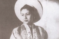 Ai là người đẹp Việt ba năm đăng quang hoa hậu Đông Dương?