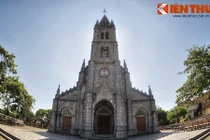 Nhà thờ đá cổ “độc đáo nhất Đông Dương” ở xứ Nghệ