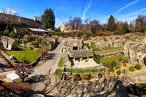 Độc đáo mô hình ngôi làng tí hon y thật ở Anh