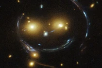 Chụp được mặt cười khổng lồ trong vũ trụ