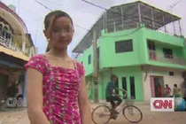 Chuyện bé gái bị mẹ ruột lừa bán trinh, bắt đi khách