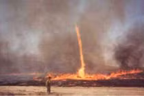 Những hiện tượng thiên nhiên kèm thảm họa gây rùng mình nhất