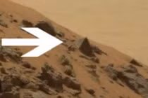Robot của NASA tìm thấy Kim tự tháp trên sao Hỏa