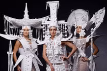 Lạ mắt thiết kế váy cưới độc từ giấy