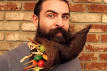 Bộ râu lạ biến hóa kỳ ảo của trai trẻ gây sốc