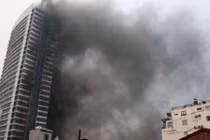 Dùng máy bay trực thăng chữa cháy: Có nực cười?