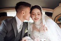 Cô dâu của Quang Hải thay 4 mẫu váy cúp ngực trong ngày cưới 